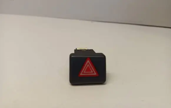 Seat Exeo (3R) Hazard light switch 8H0941509