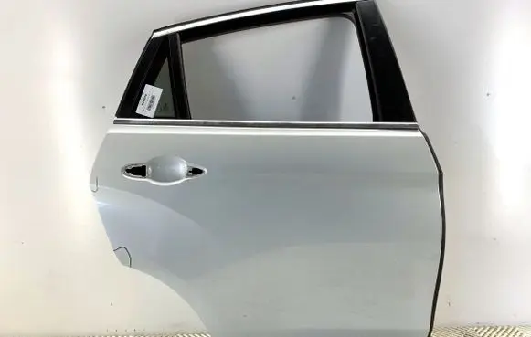 BMW X6 F16 Rear door 