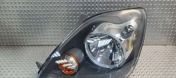 Ford Fiesta Headlight/headlamp S26380837 6S6113W030AE