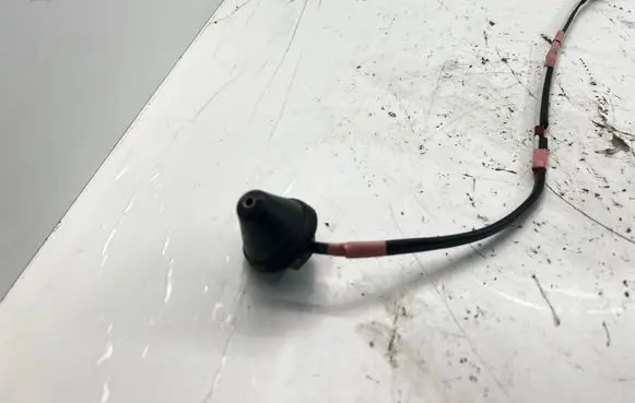 Toyota RAV 4 (XA30) Aerial GPS antenna 