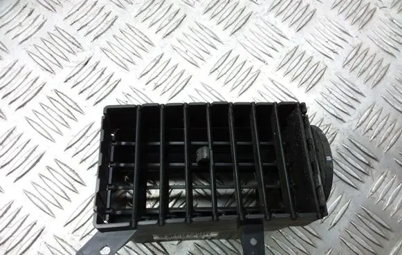 Chrysler Town & Country V Dash center air vent grill 05028728AA