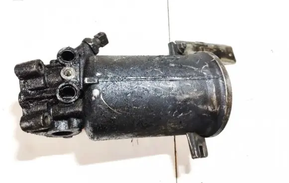 Opel Omega B1 Oil filter cover 2243259