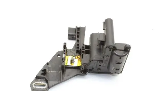 BMW 1 F20 F21 Current control relay 9296150