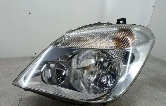 Mercedes-Benz Sprinter W906 Headlight/headlamp 20B814