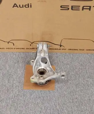 Volkswagen Golf VII Front wheel hub 5Q0407258A 5Q0.407.258.A