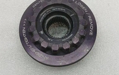 Porsche 911 991 Anti-theft wheel nuts and lock 99136118190