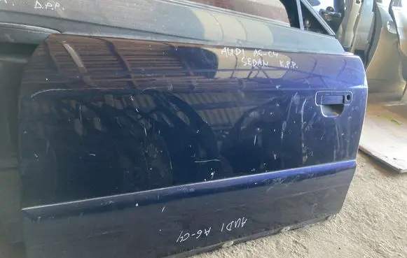 Audi A6 S6 C4 4A Front door