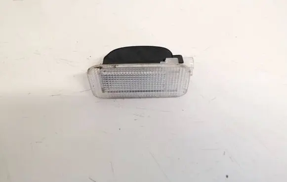 Toyota Avensis T270 Other interior light 8133005050 81330-05050