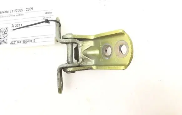 Nissan Note (E11) Rear door lower hinge 