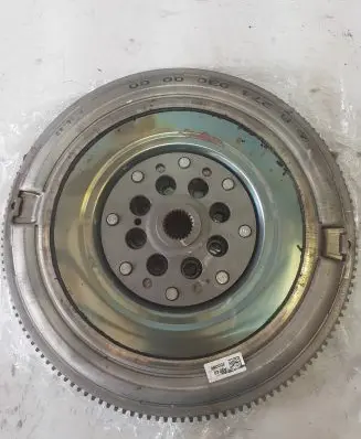 Mercedes-Benz C W205 Flywheel A2740300000