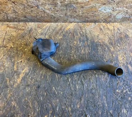 Mercedes-Benz 190 W201 Water drain line hose 2016280269