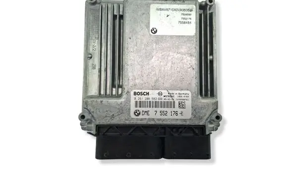 BMW 3 E90 E91 Engine control unit/module 7552176 0261208582 12147552176