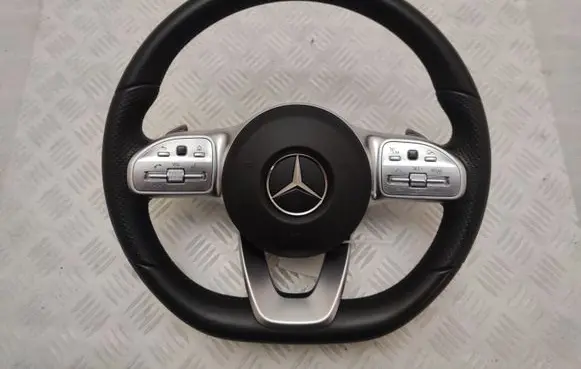 Mercedes-Benz CLS C257 Steering wheel A0050004599 A0004608402 A0008608300