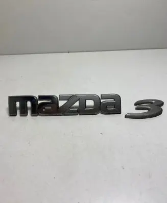 Mazda 3 I Manufacturers badge/model letters BP4K51710