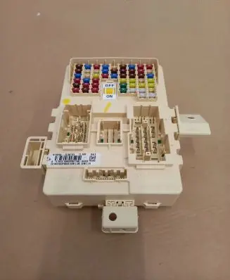Hyundai Tucson TL Fuse module 91950D3610 D3F00441