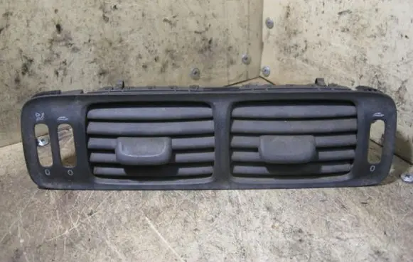 Volvo S70 V70 V70 XC Dash center air vent grill 9177528