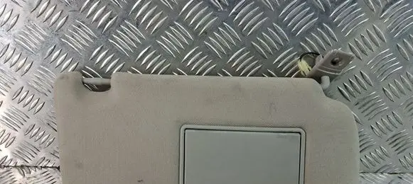 Nissan Pathfinder R51 Sun visor