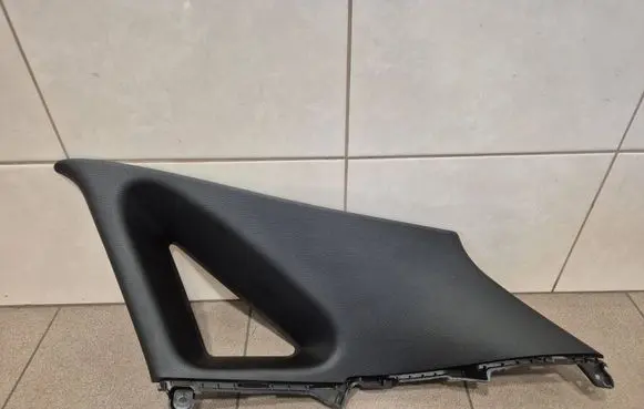 Hyundai i30 (D)pillar trim (top) 85850A6900