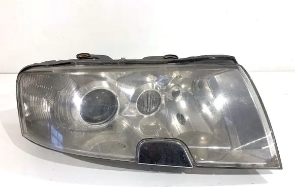 Skoda Superb B5 (3U) Headlight/headlamp 