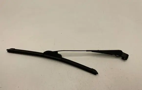Toyota Prius (XW20) Rear wiper blade 