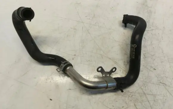 Mercedes-Benz V Class W447 Engine coolant pipe/hose A6512033482