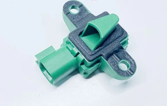 Suzuki SX4 S-Cross Airbag deployment crash/impact sensor 3893061M10 5WK44770