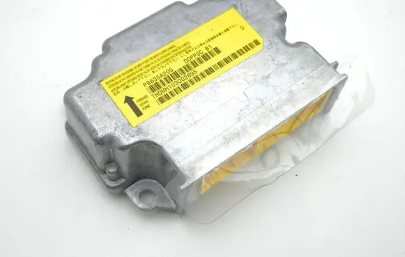 Mitsubishi Outlander Airbag control unit/module P8635A205