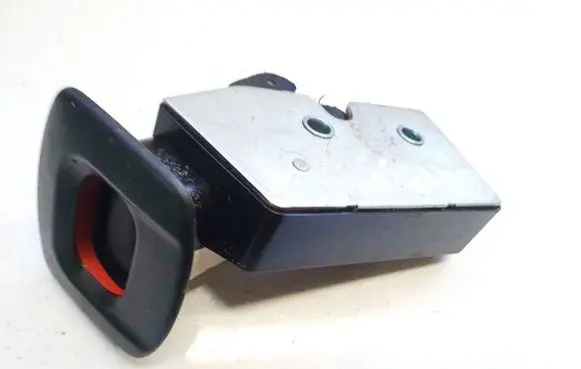 Ford Focus Seat back rest lock catch r7wmb