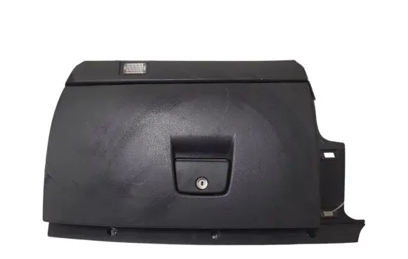 Volvo V50 Glove box 8626141 39867562