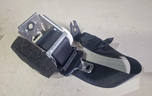 Ford Focus Rear seatbelt 4M51A611B68AJ