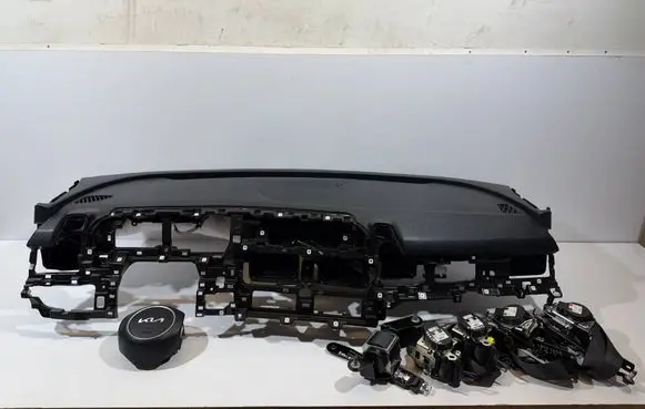 KIA Sportage Dashboard DESKA18489