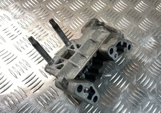 Volvo S80 Engine mounting bracket 3M516030