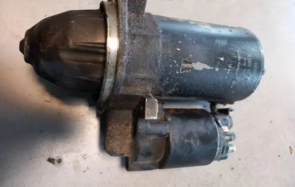 Mercedes-Benz C W202 Starter motor 0001107037
