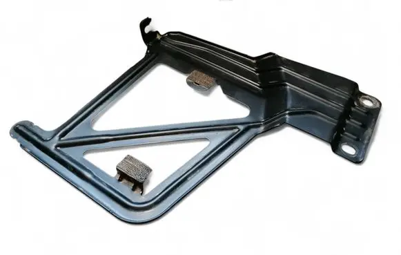 Battery bracket
