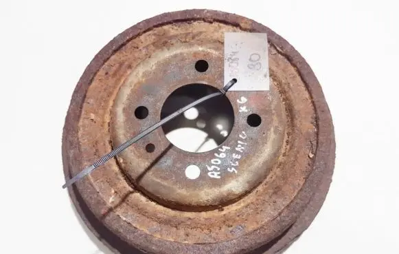 Renault Scenic I Drum brake (rear) 