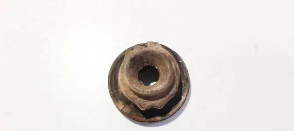 Volkswagen Golf IV Front coil spring rubber mount 1j0512149b