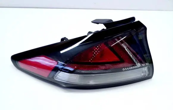 Hyundai Ioniq Rear/tail lights 92401G2200