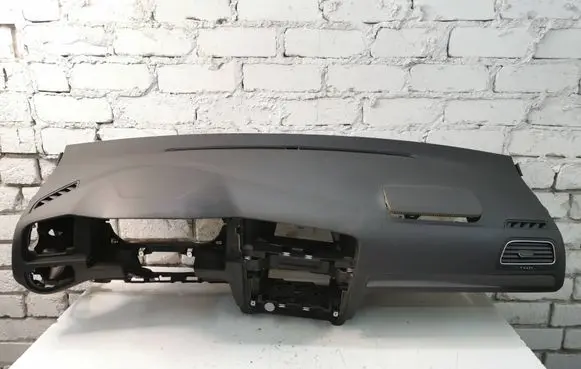 Volkswagen Golf VII Dashboard 5G1858296 561857005