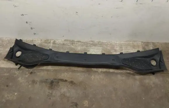Aston Martin DB11 Wiper trim HY53219000AD