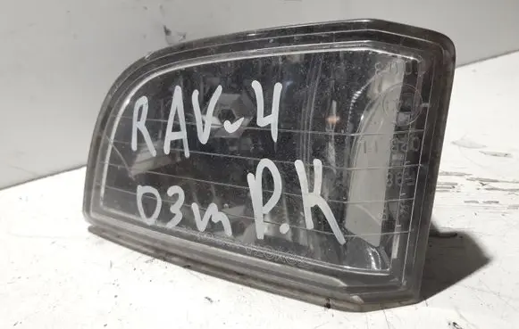 Toyota RAV 4 (XA20) Front fog light