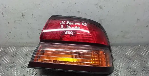 Nissan Maxima Rear/tail lights 