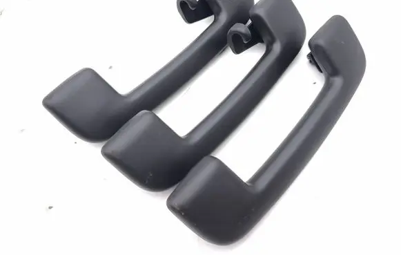 Renault Scenic E-Tech V A set of handles for the ceiling