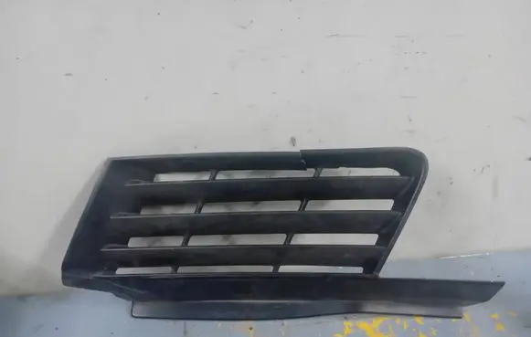 Renault Scenic I Front grill 31053M