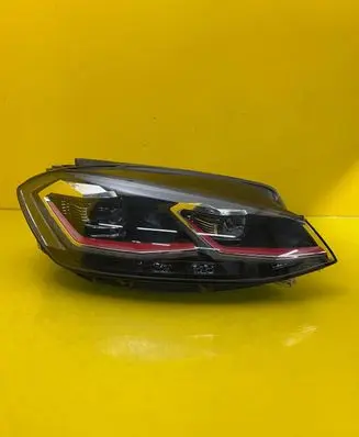Volkswagen Golf VII Headlight/headlamp 5G1941114A