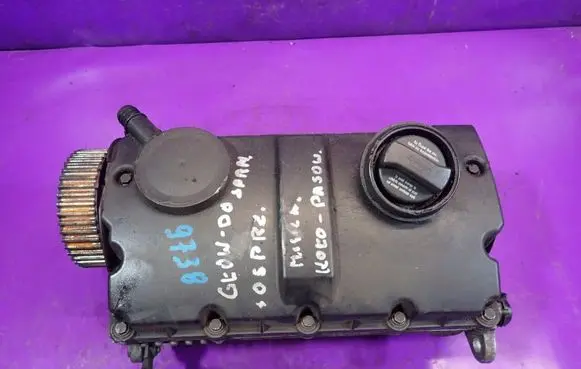 Audi A4 S4 B5 8D Engine head 038103373R