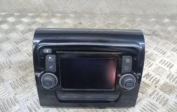Fiat Ducato Radio/CD/DVD/GPS head unit