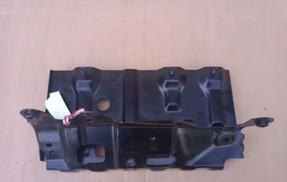 Mitsubishi L200 Battery tray 8201A287ranzez
