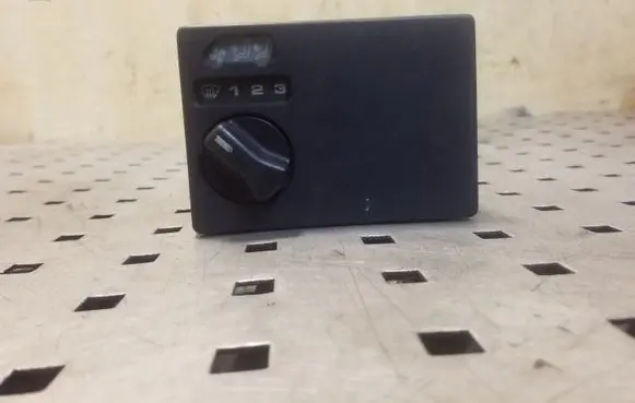 Volkswagen Transporter - Caravelle T4 Climate control unit 701959531