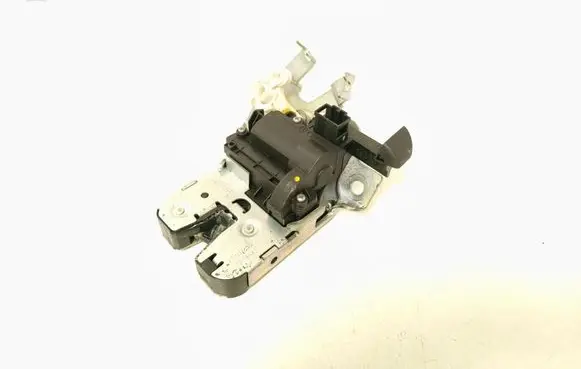 Loading door lock