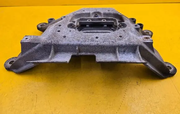 Porsche Macan (95B) Gearbox mounting bracket 8K0399263